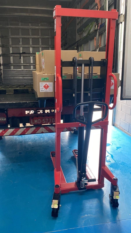 Transportadora produtos químicos